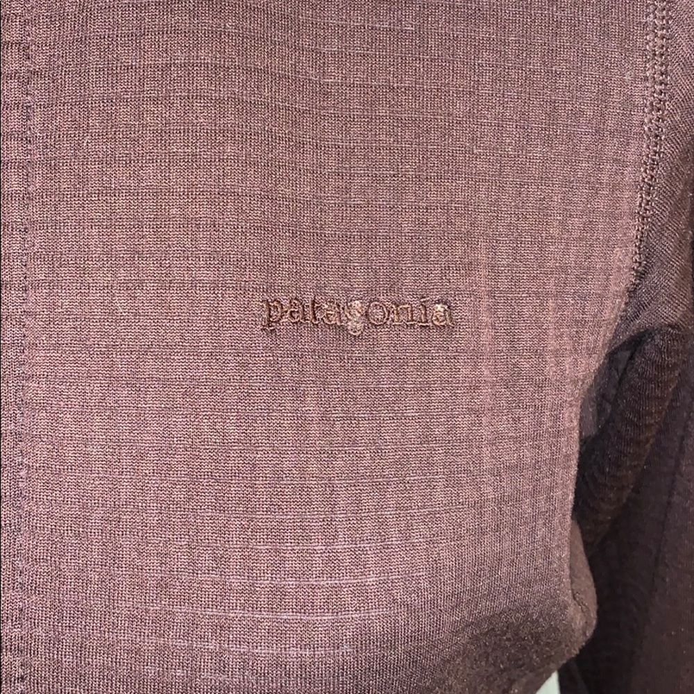 Patagonia Zip Up Jacket - Picture 2 of 6